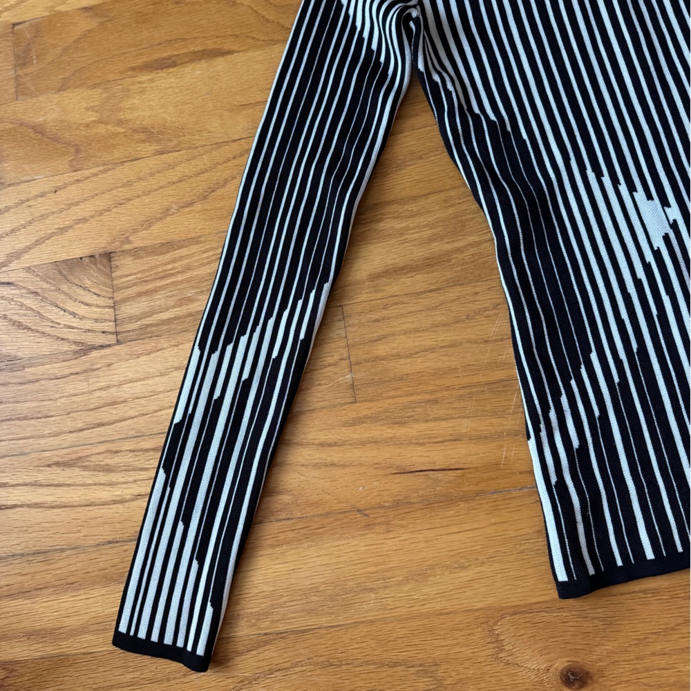 Clover Canyon Black & White Vertical Stripe Long-Sleeve Top - Picture 5 of 15